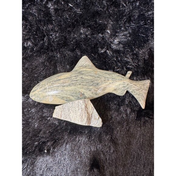 Hand-Carved Stone Fish Figurine On Rock Base Artist Signed - Picture 4 of 9